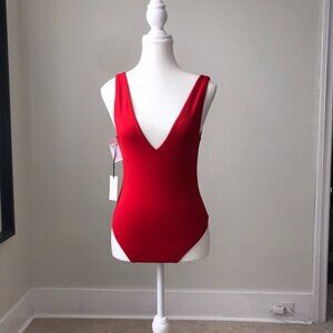 Aritzia Babaton Contour V-Neck Bodysuit | Red | Size M | BNWT